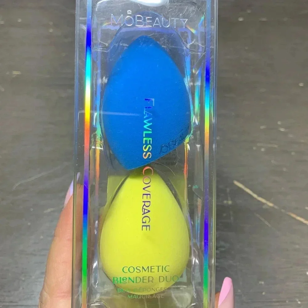 MoBeauty Flawless Coverage Cosmetic Blender Duo